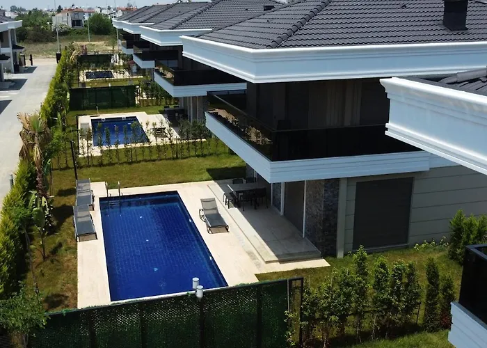 Nirvana Manolya Belek