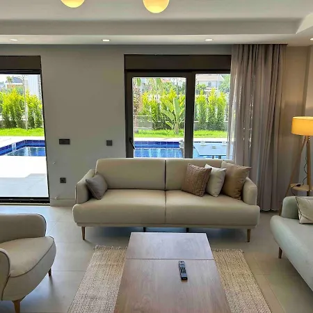 Villa Nirvana Manolya