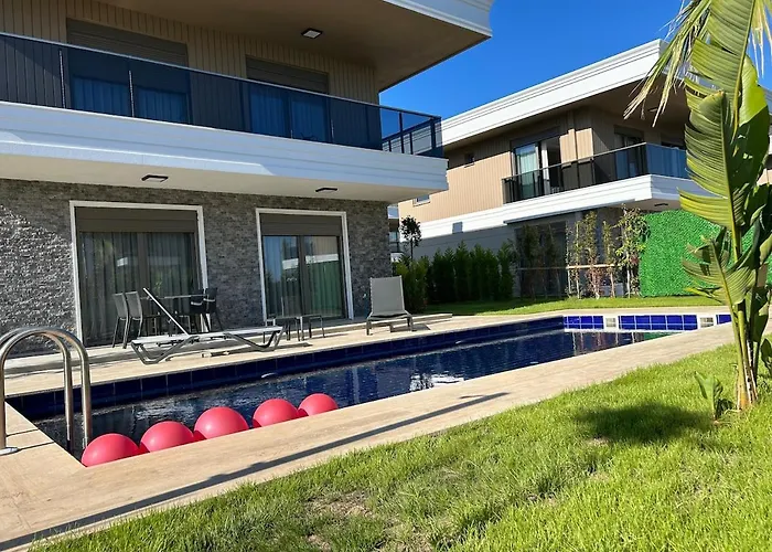 Nirvana Manolya Villa Belek