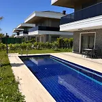Nirvana Manolya Villa